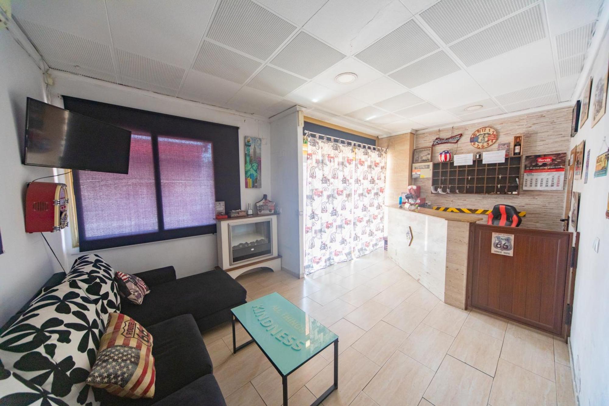 Hostal Virginia Favareta Екстериор снимка