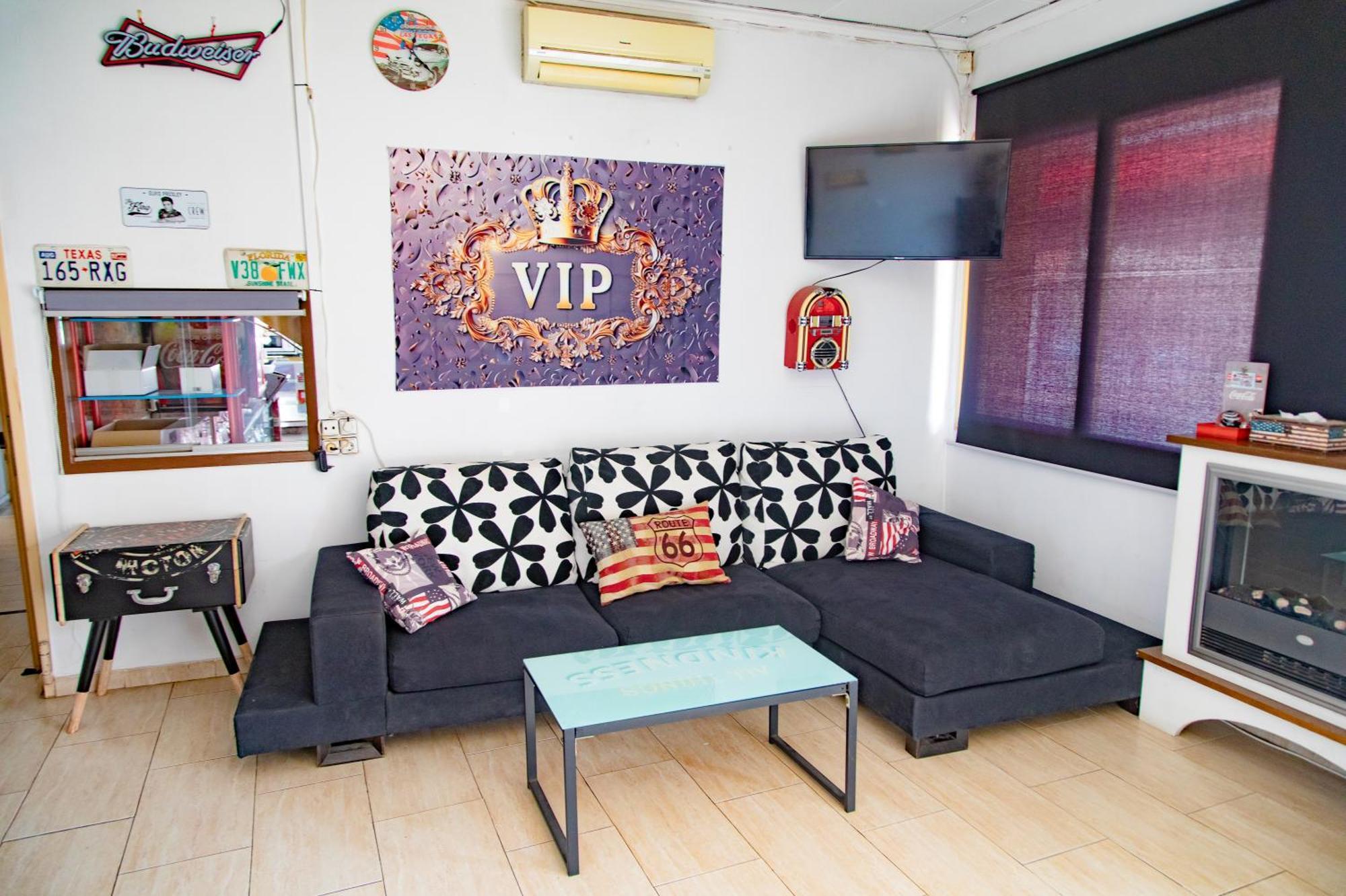 Hostal Virginia Favareta Екстериор снимка